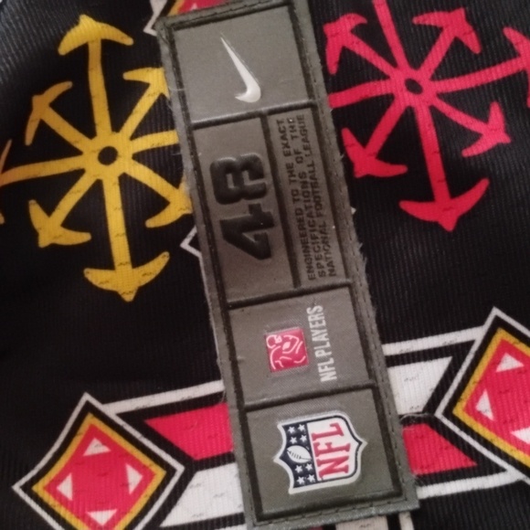 SF 49ers Jerseys - Picture 8 of 11